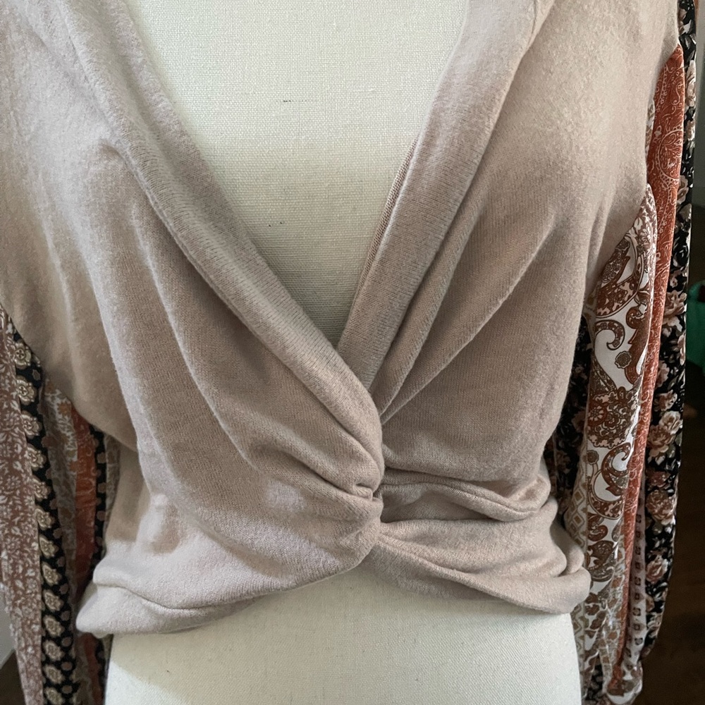 Illa Illa Reverisble Top Large NWT NEW - Picture 4 of 14
